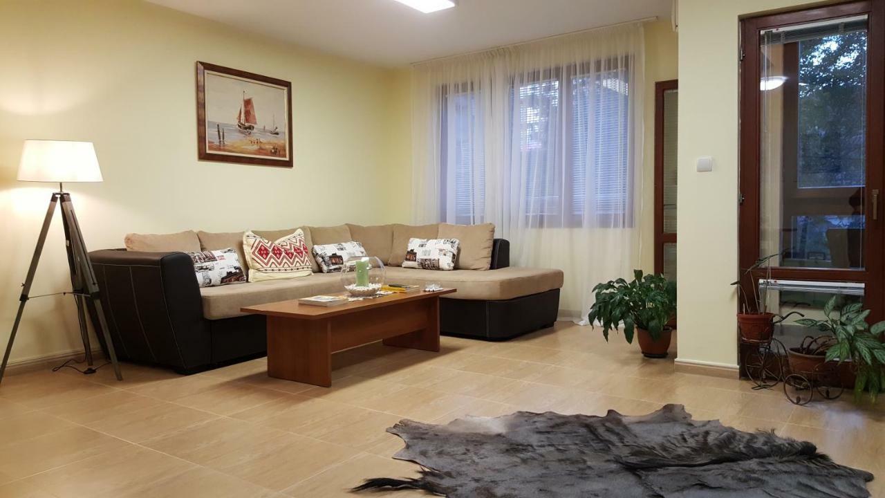 Ethno Art Apartment Sofia Luaran gambar